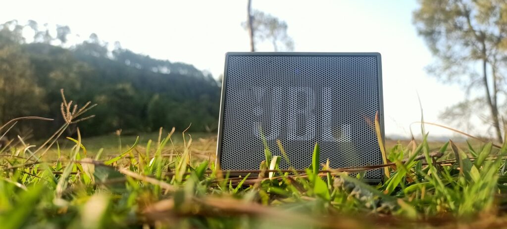 ลำโพง jbl